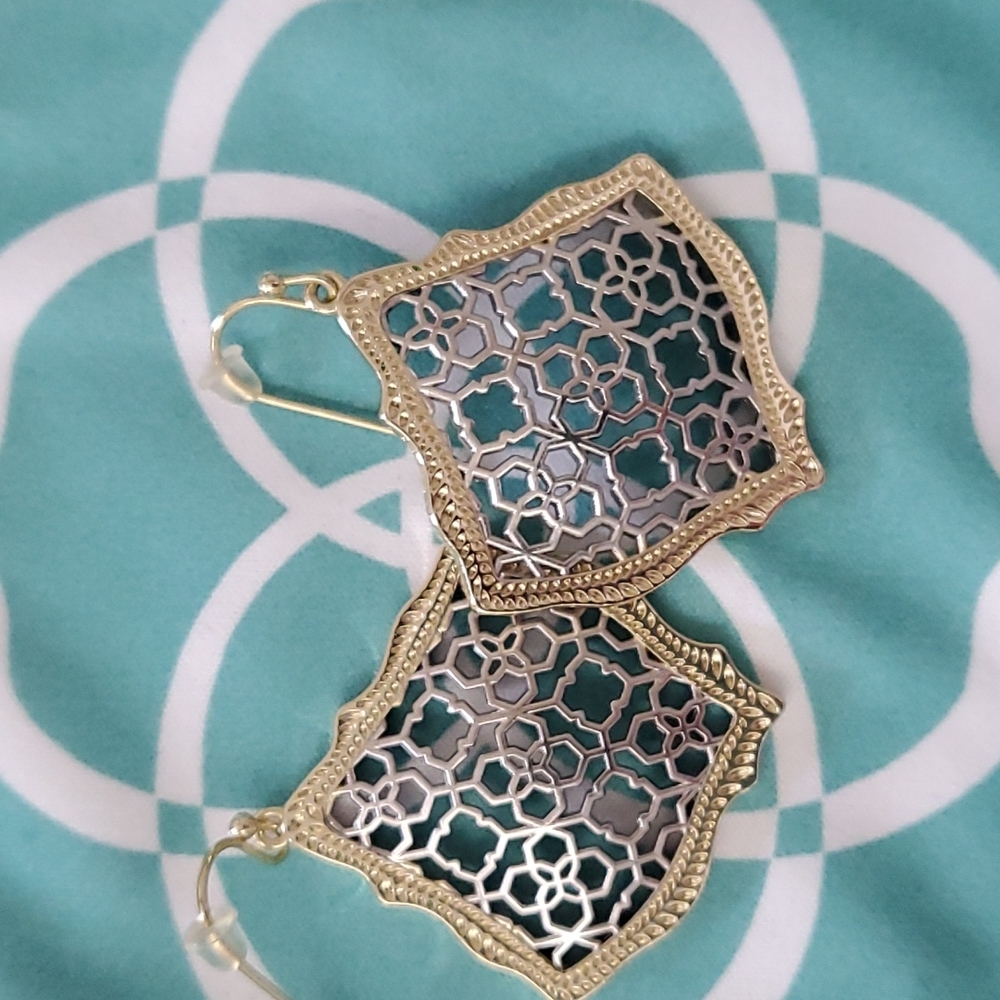 Kendra Scott "Kirsten" drop earrings